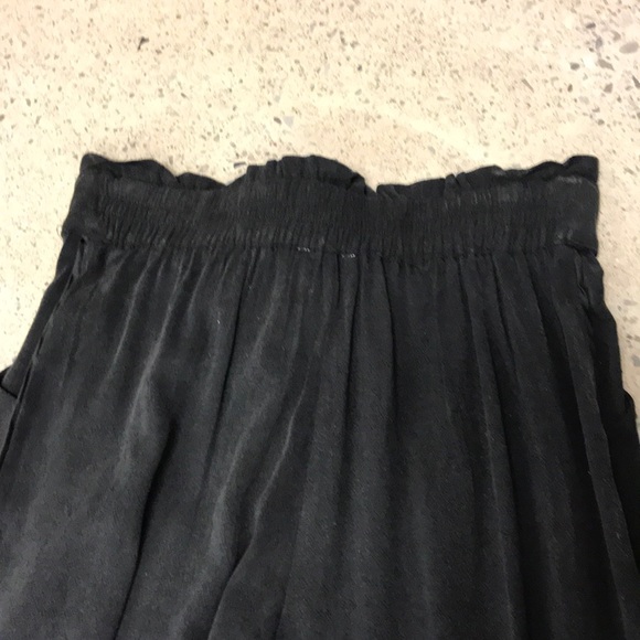 Heartloom cropped wide leg black pants. XS - Picture 6 of 10